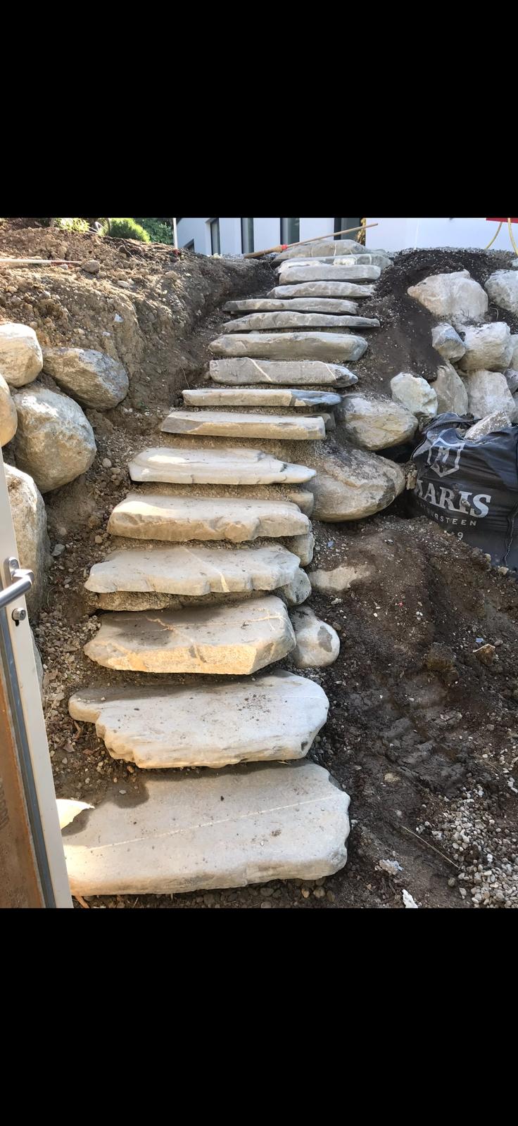 Escalier en pierre naturelle – aménagement extérieur Cologny