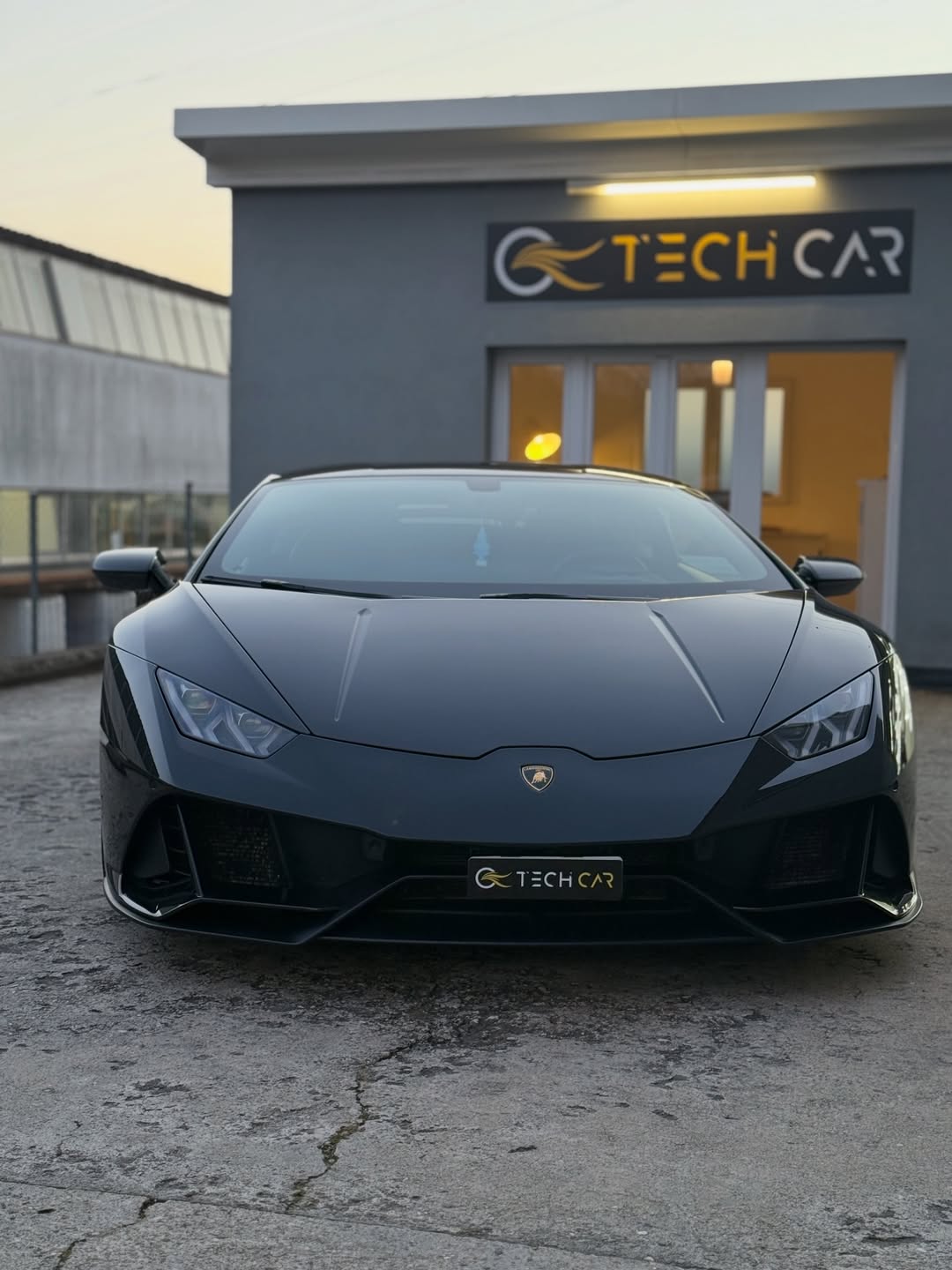 Lamborghini Huracán · Covering