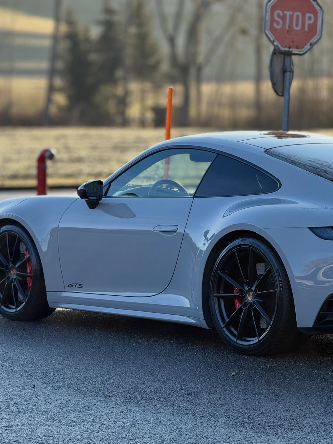 Porsche 911 Carrera 4 GTS