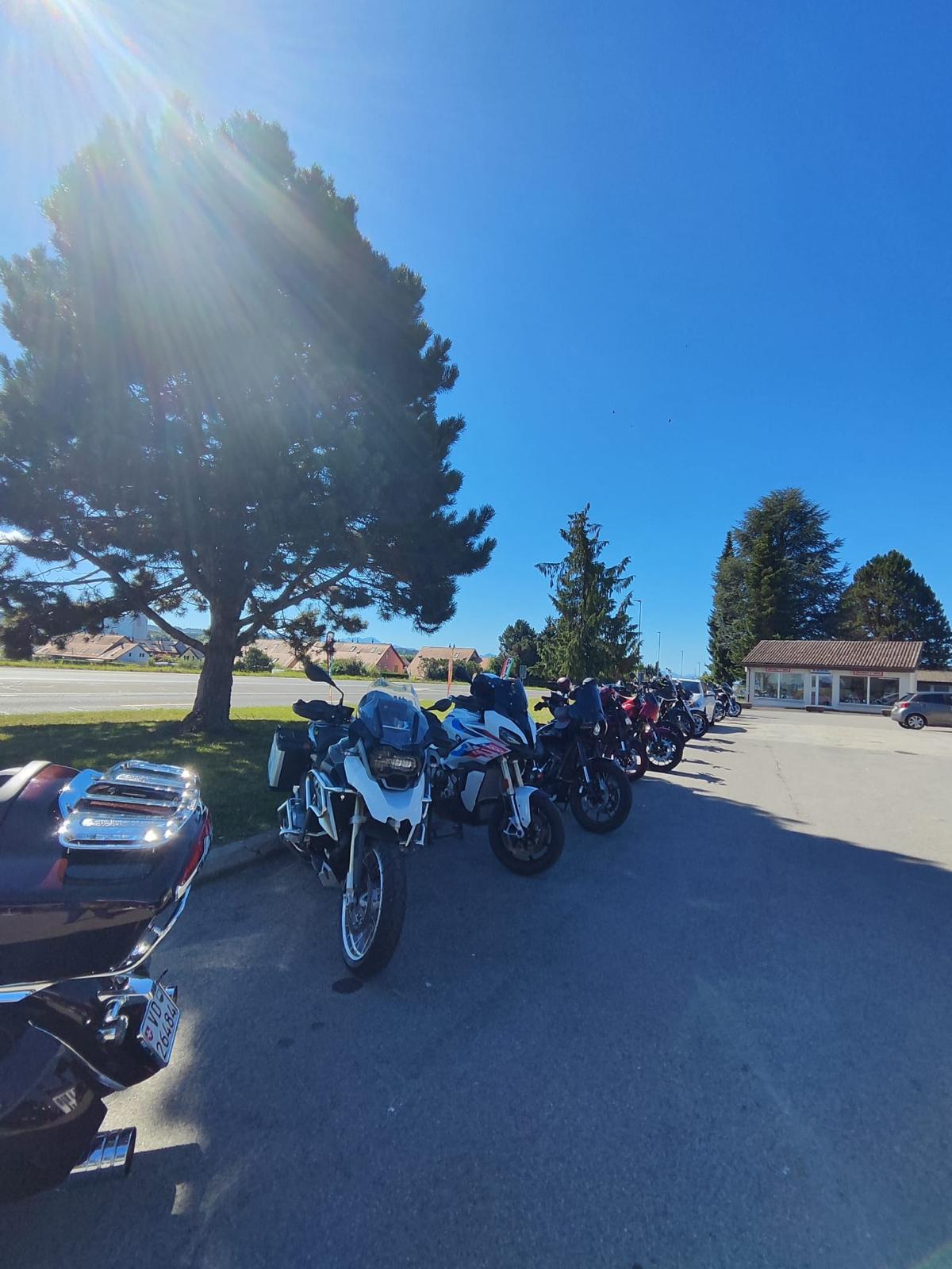 Ambiance Bonanza Pub